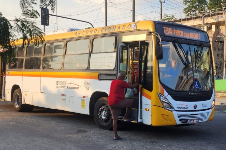 Ônibus 634 passando por Manguinhos