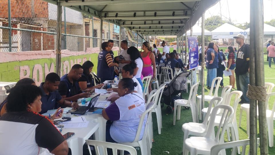 Mutirão de serviços em Manguinhos